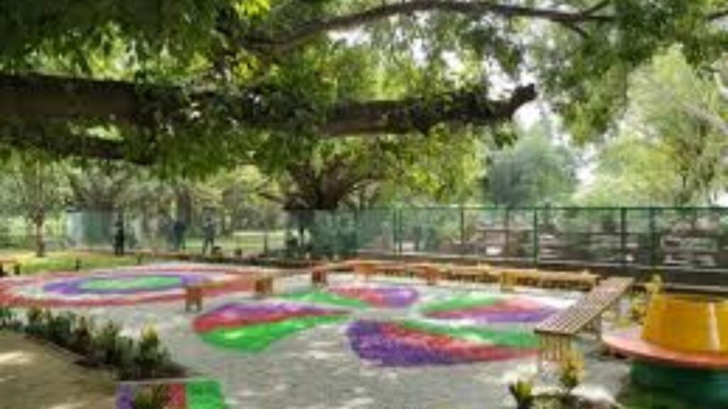 Amrit Udyan Nearest Metro Station