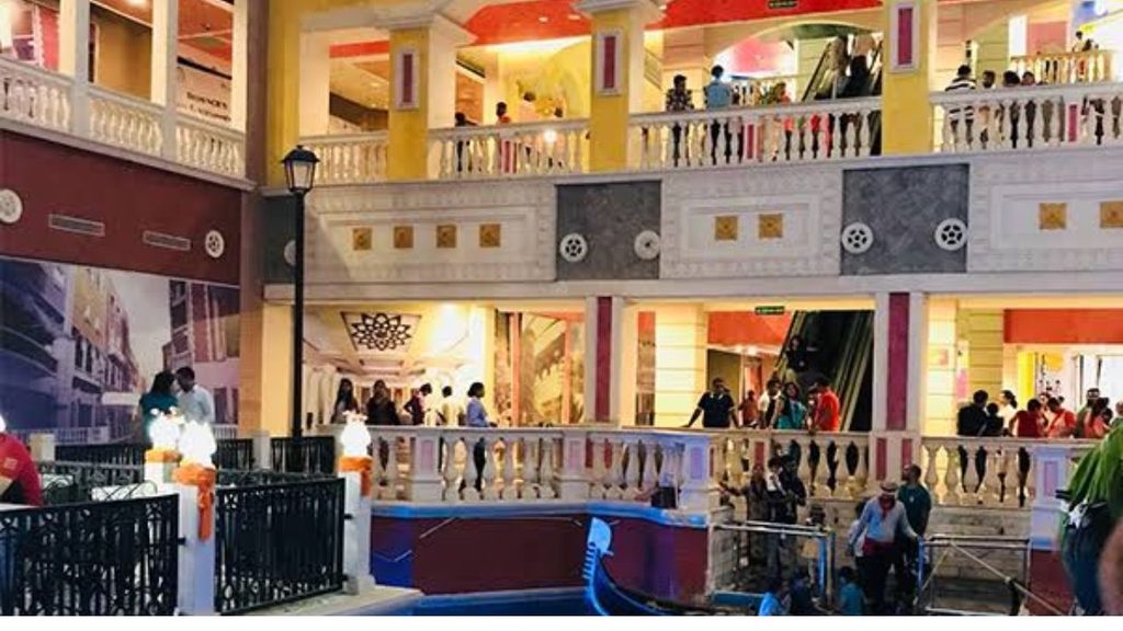 Venice Mall Nearest Metro